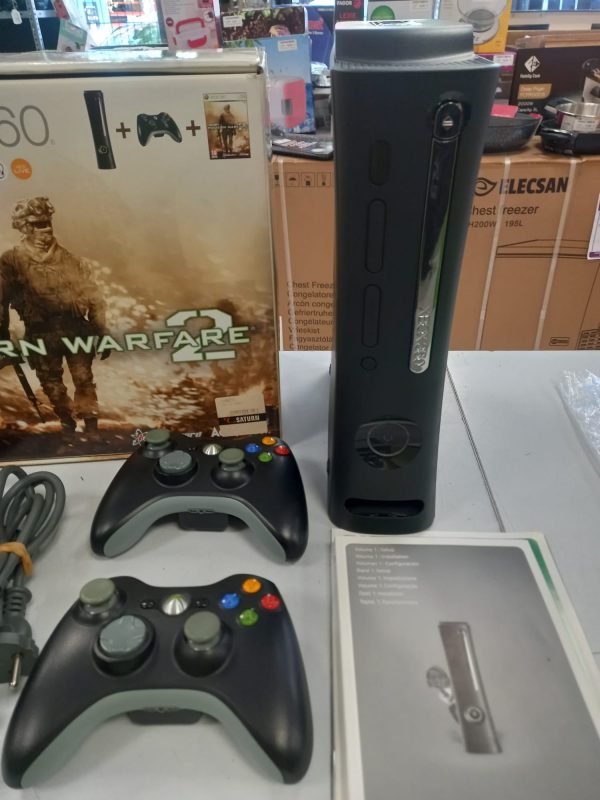 CONSOLA XBOX 360 120GB (EDIC. MODERN WARFARE 2) - Imagen 3