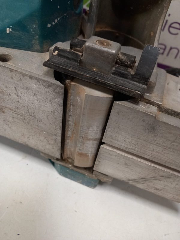 CEPILLO MAKITA 1100 PROFESIONAL - Imagen 2