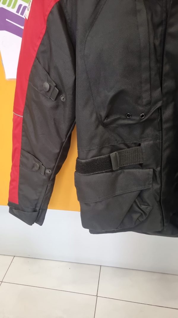 CHAQUETA MOTO NEGRO ROJO T.S - Imagen 4