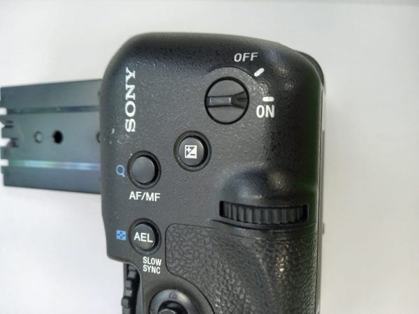 GRIP EMPUÑADURA SONY VG C77AM - Imagen 3