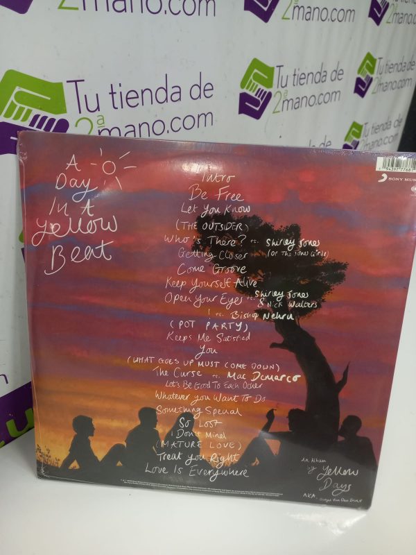 VINILO YELLOW DAYS - A DAY IN A YELLOW BEAT - Imagen 2
