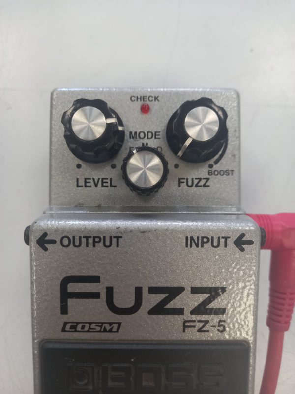 PEDAL BOSS FUZZ COSM FZ-5 - Imagen 2