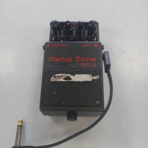PEDAL BOSS METAL ZONE MT-2