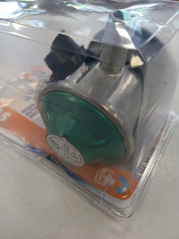 REGULADOR DE BUTANO CON MANOMETRO - Imagen 4