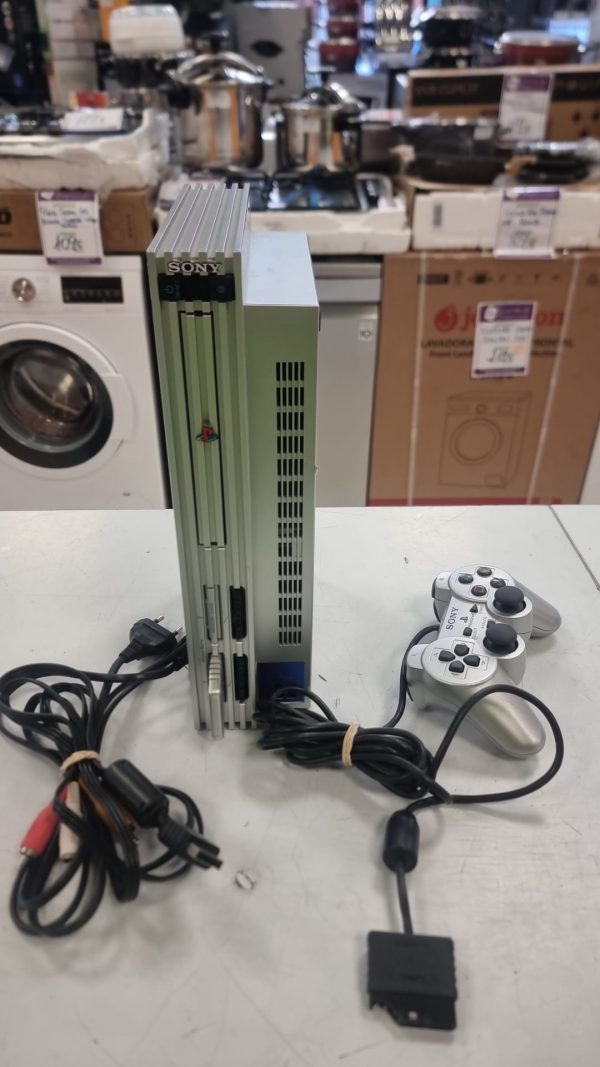 CONSOLA PS2 FAT PLATA - Imagen 3