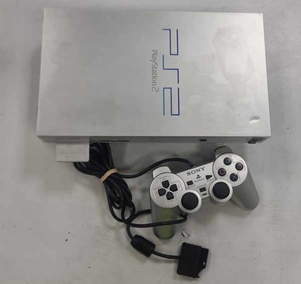 CONSOLA PS2 FAT PLATA - Imagen 2