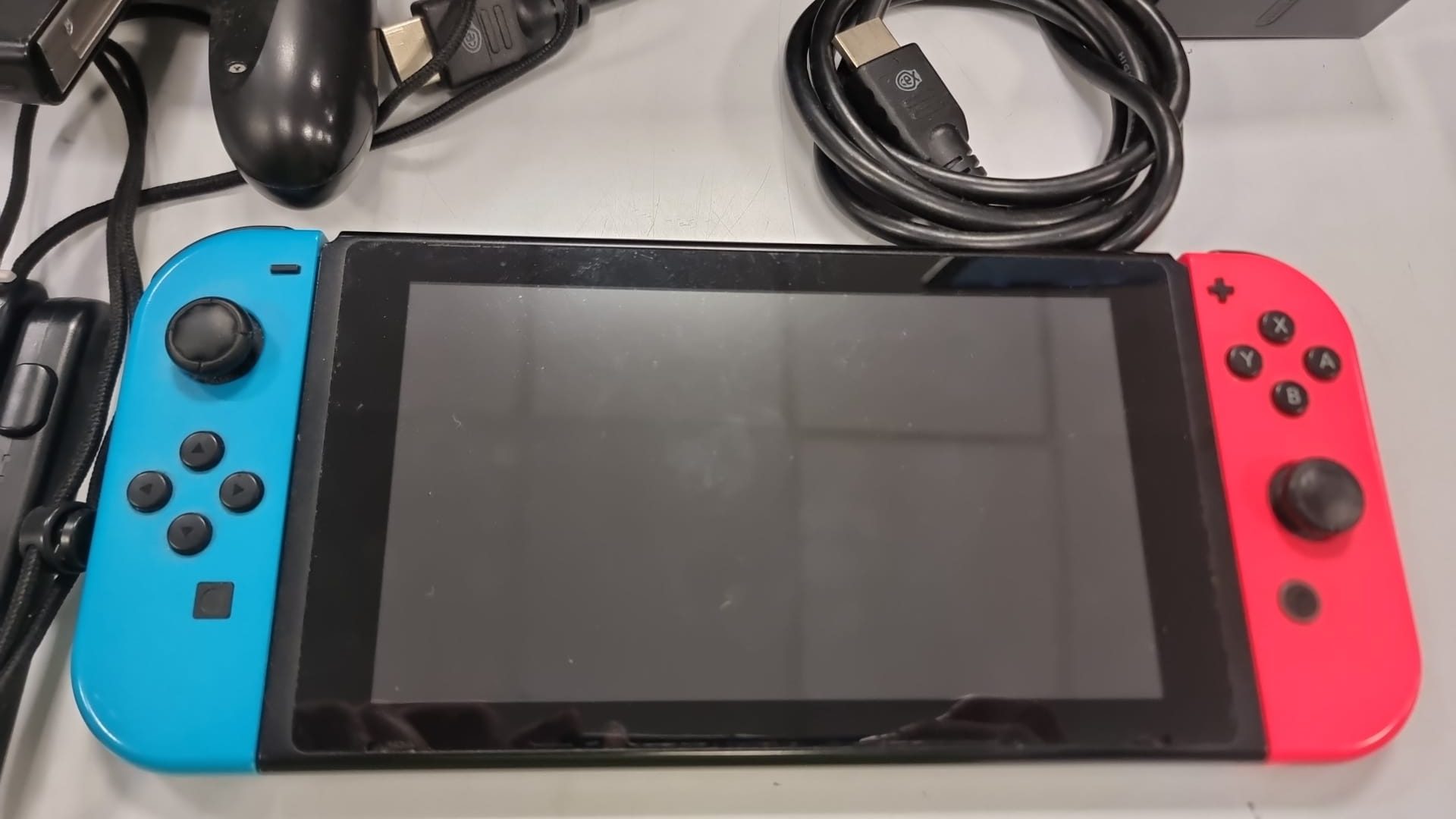 CONSOLA NINTENDO SWTICH 32GB + SD 32GB - Imagen 3