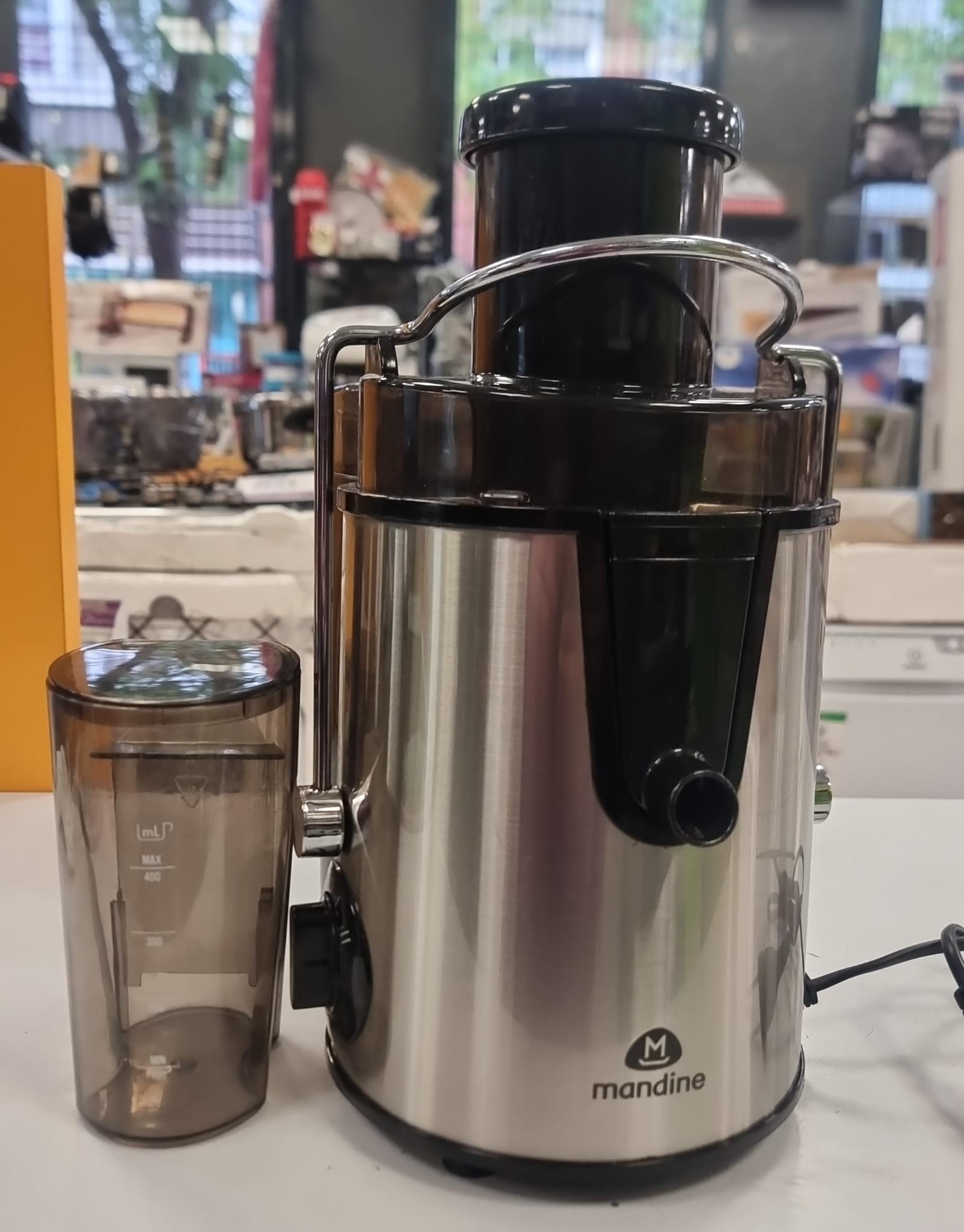 LICUADORA MANDINE MJE516S 400W