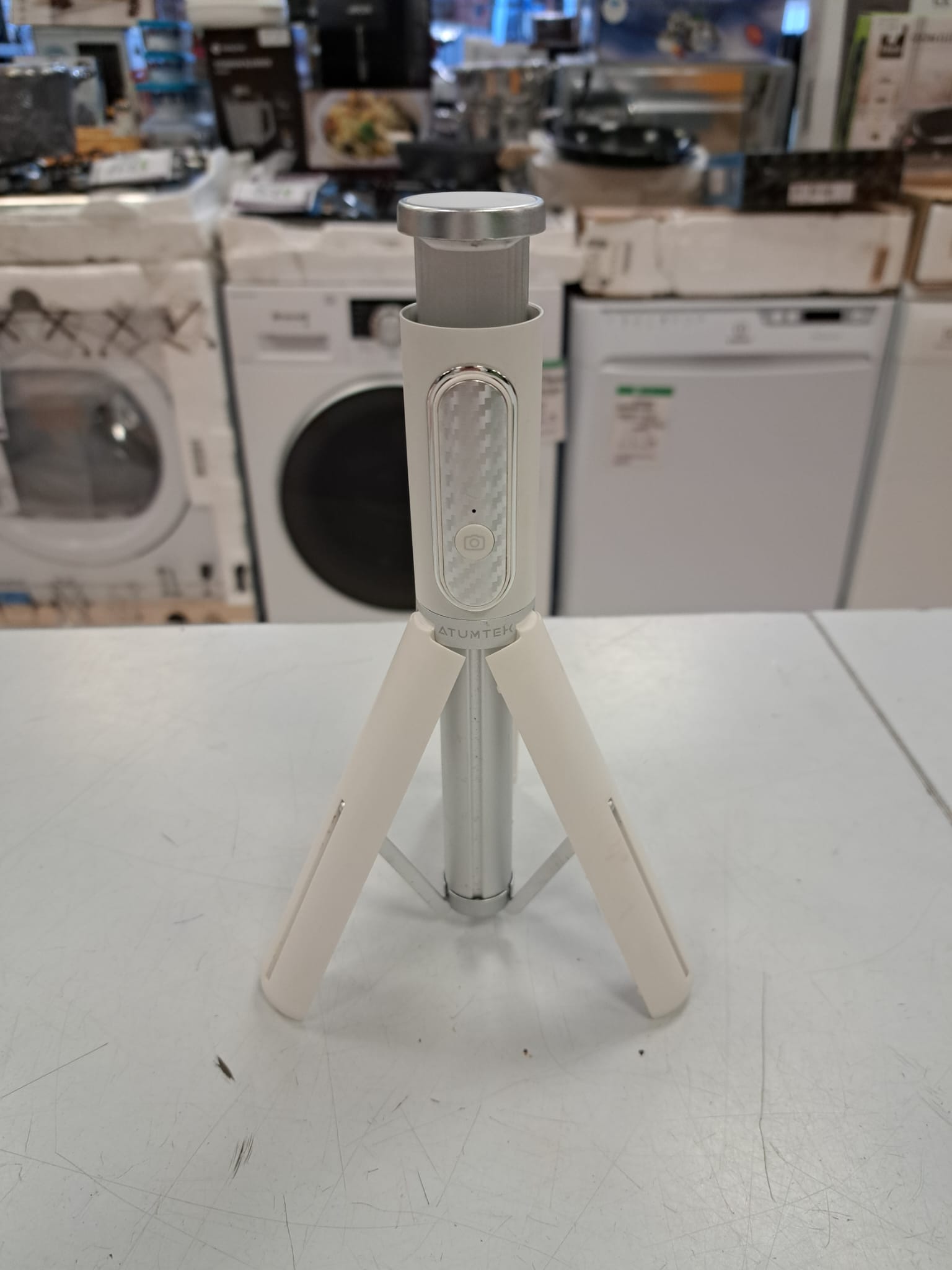 TRIPODE SELFIE ATUMTEK - Imagen 4