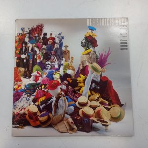 VINILO ELTON JOHN REG STRIKES BACK