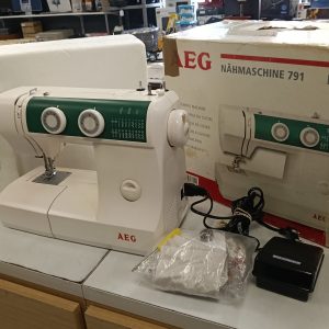 MAQUINA COSER AEG NM 791