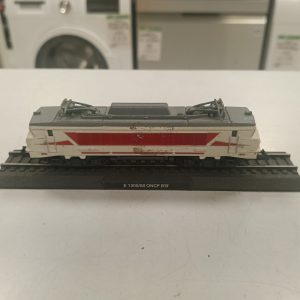 MAQUETA TREN E1300/50 ONCF BB