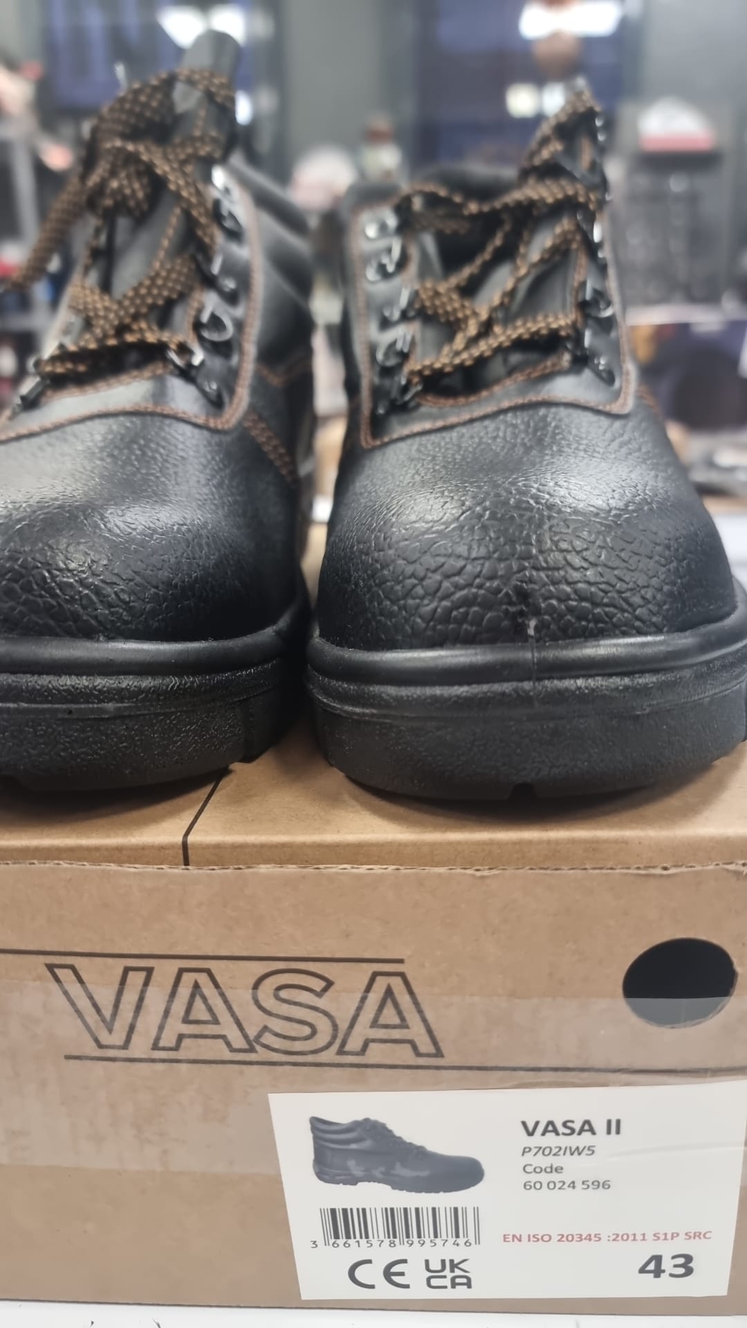 BOTAS DE SEGURIDAD VASA T.43 - Imagen 2