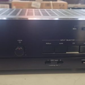 AMPLIFICADOR LUXMAN LV111