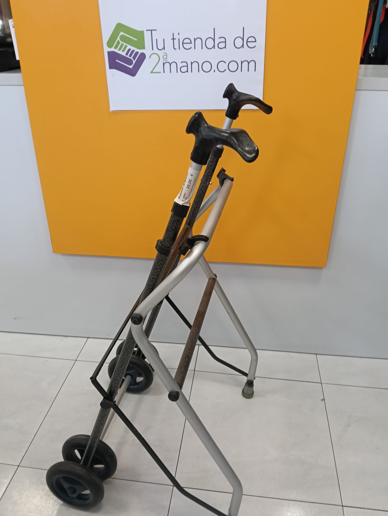 ANDADOR PLEGABLE NEGRO