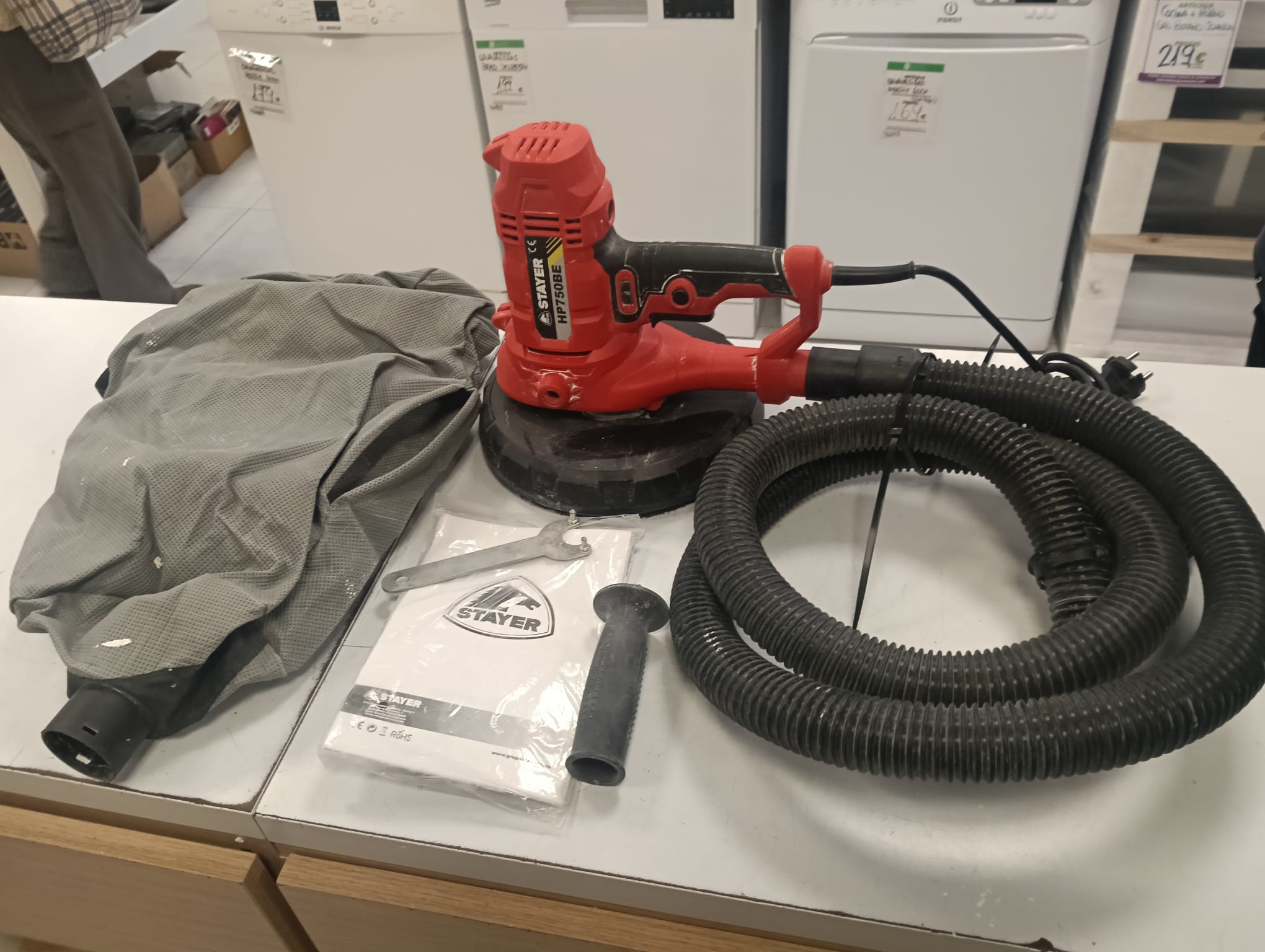 LIJADORA PARED STAYER HP750BE