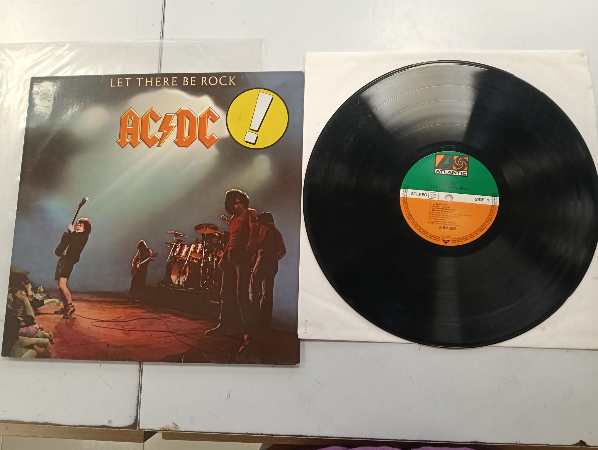 VINILO ACDC LET THERE BE ROCK - Imagen 3