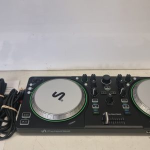 CONTROLADORA THE NEXT BEAT BY TIESTO