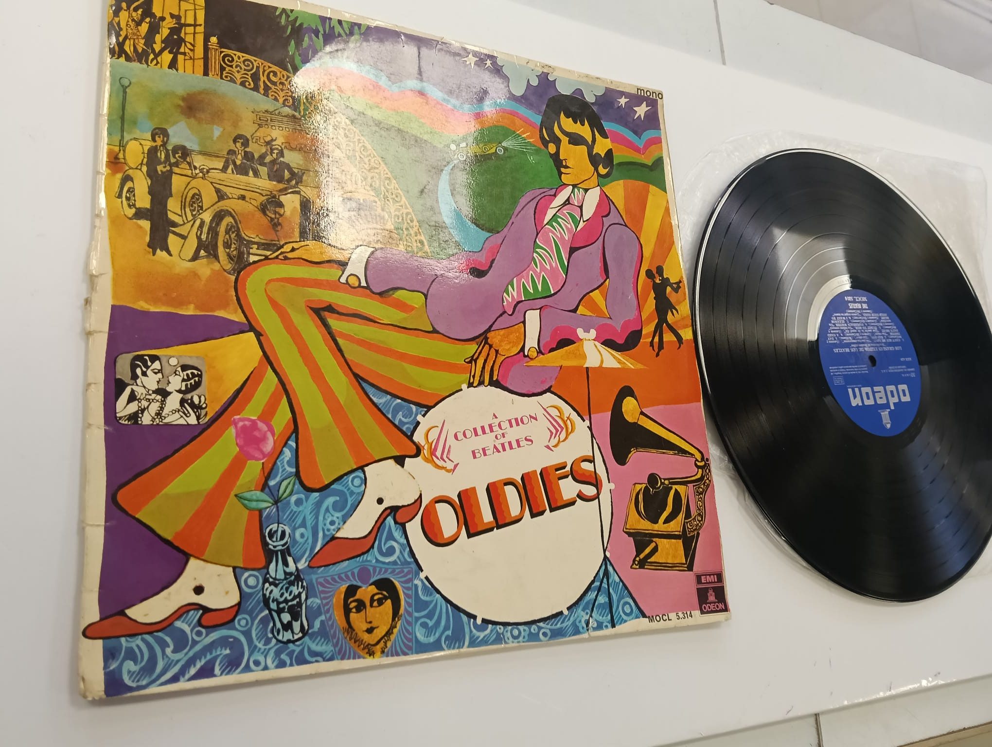 VINILO A COLLECTION OF BEATLES - OLDIES - Imagen 2