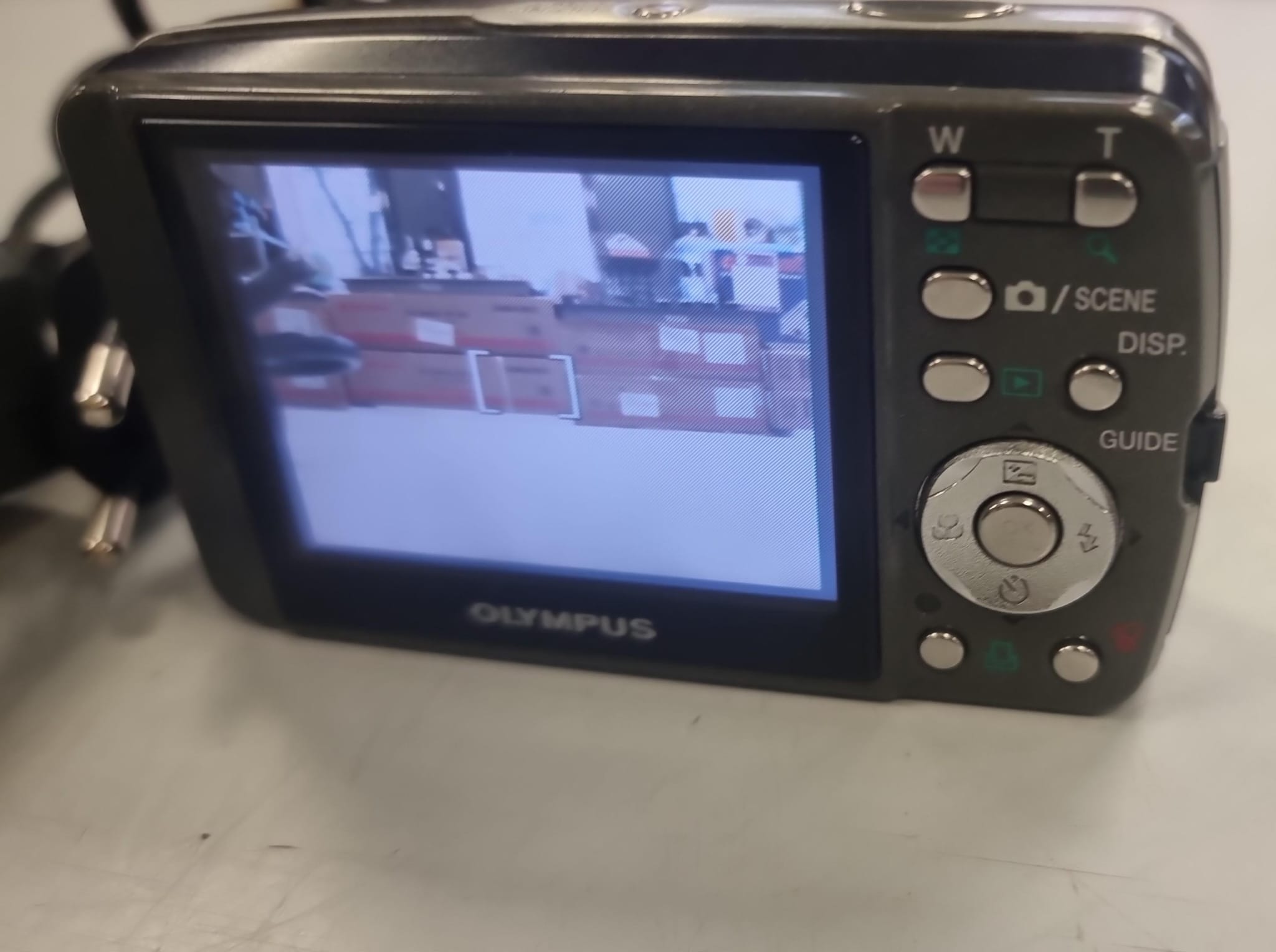 CAMARA DIGITAL OLYMPUS 600 - Imagen 2