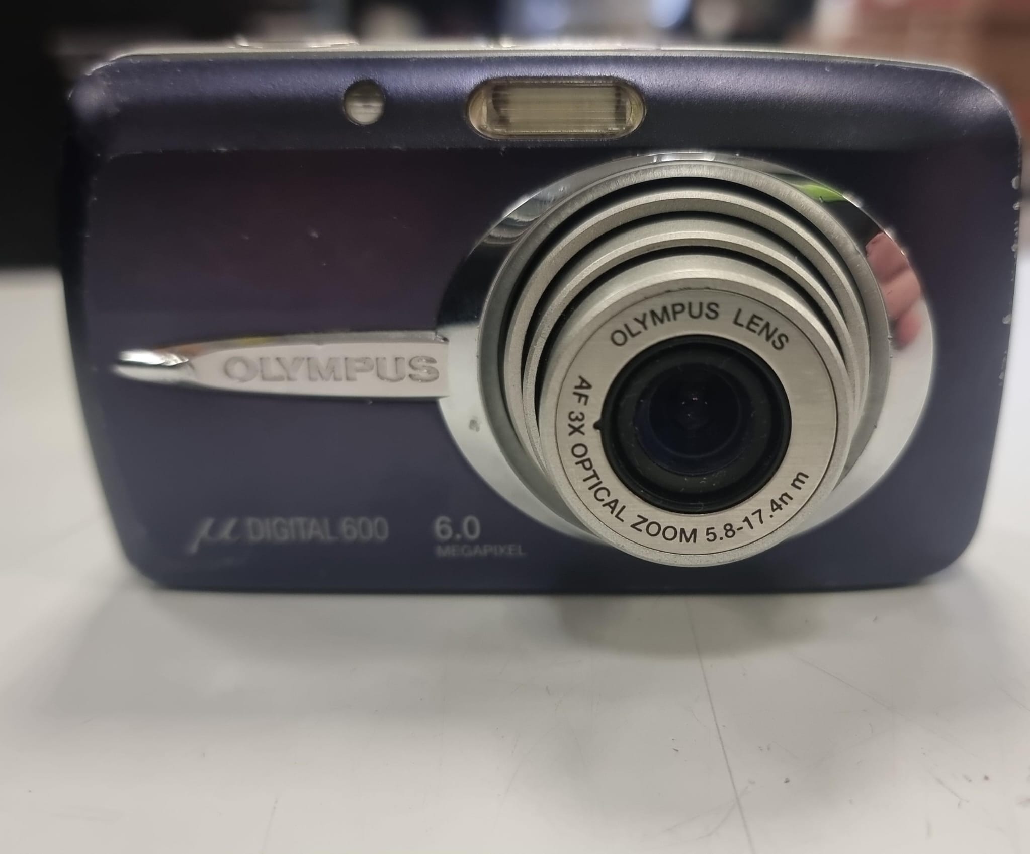 CAMARA DIGITAL OLYMPUS 600