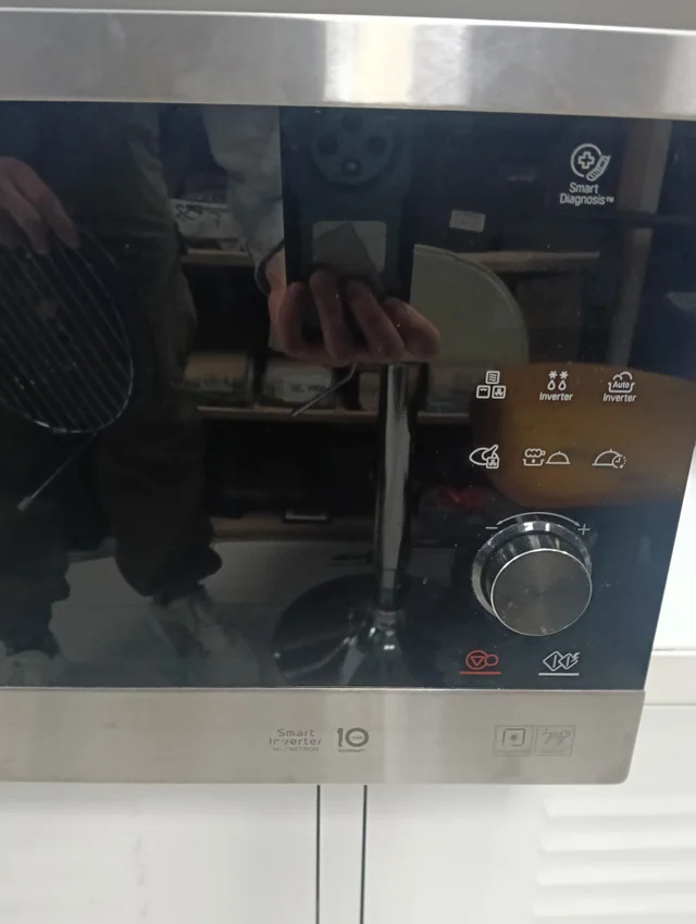 HORNO MICROONDAS LG SMART INVERTER MJ3965/01 - Imagen 4