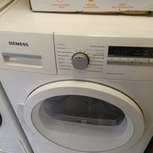 SECADORA CONDENSACION SIEMENS IQ300 7KG (CON BOMBA DE CALOR)