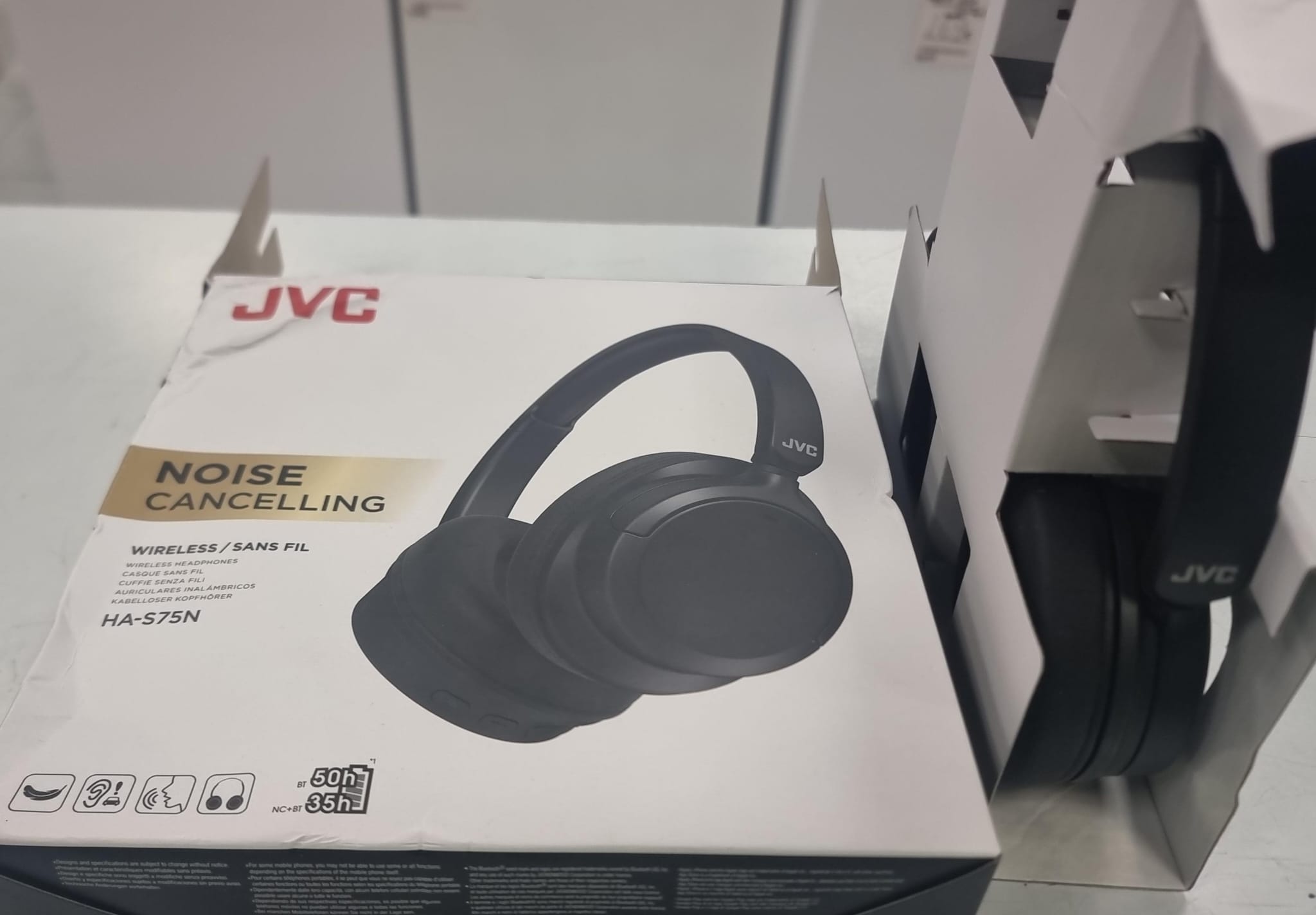 AURICULARES JVC HA-S75N - Imagen 2