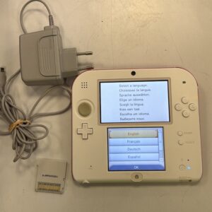 CONSOLA NINTENDO 2DS BLANCA + SUPER MARIO MAKER CARTUCHO