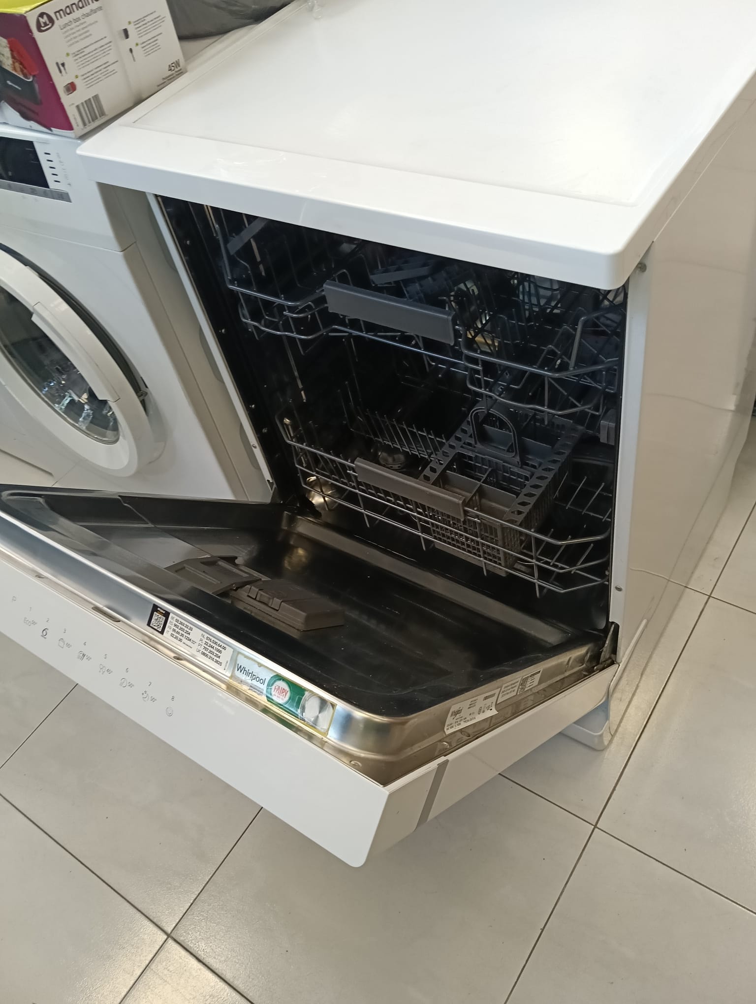 LAVAVAJILLAS WHIRLPOOL 6TH POWERCLEAN - Imagen 4