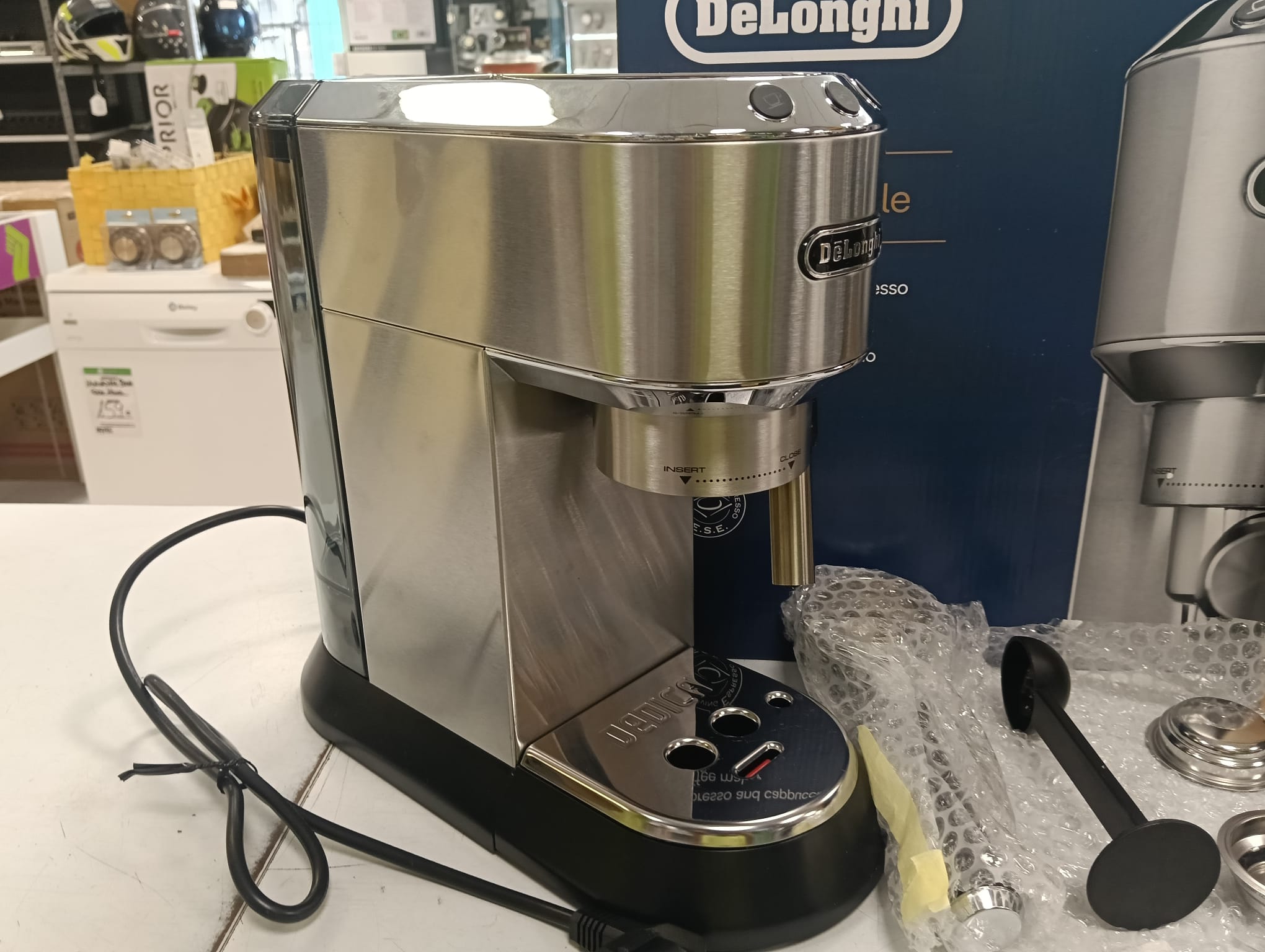 CAFETERA DEDICA STYLE DELONGHI - Imagen 2