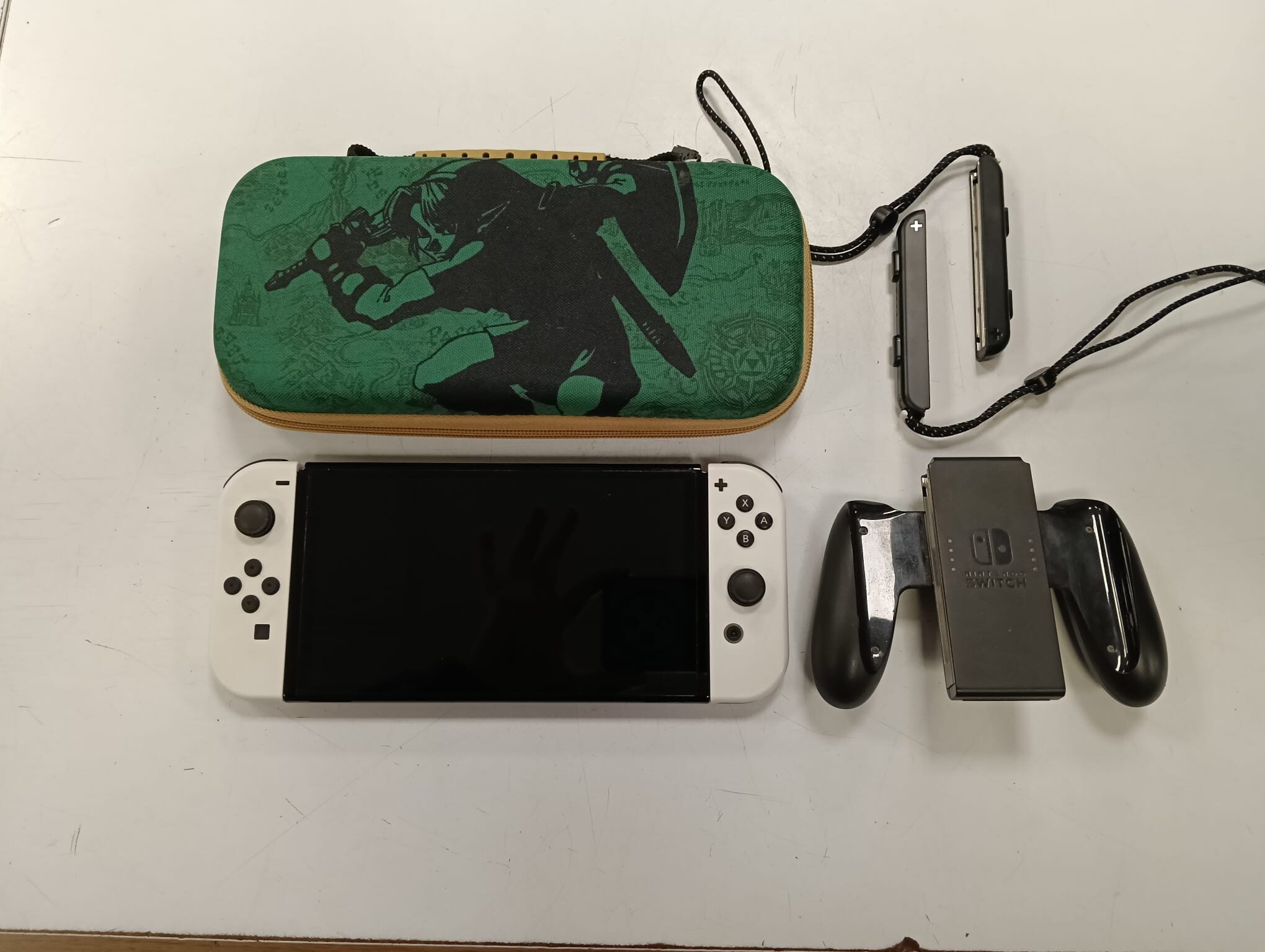 CONSOLA NINTENDO SWITCH OLED (CONSOLA + JOYCONS)