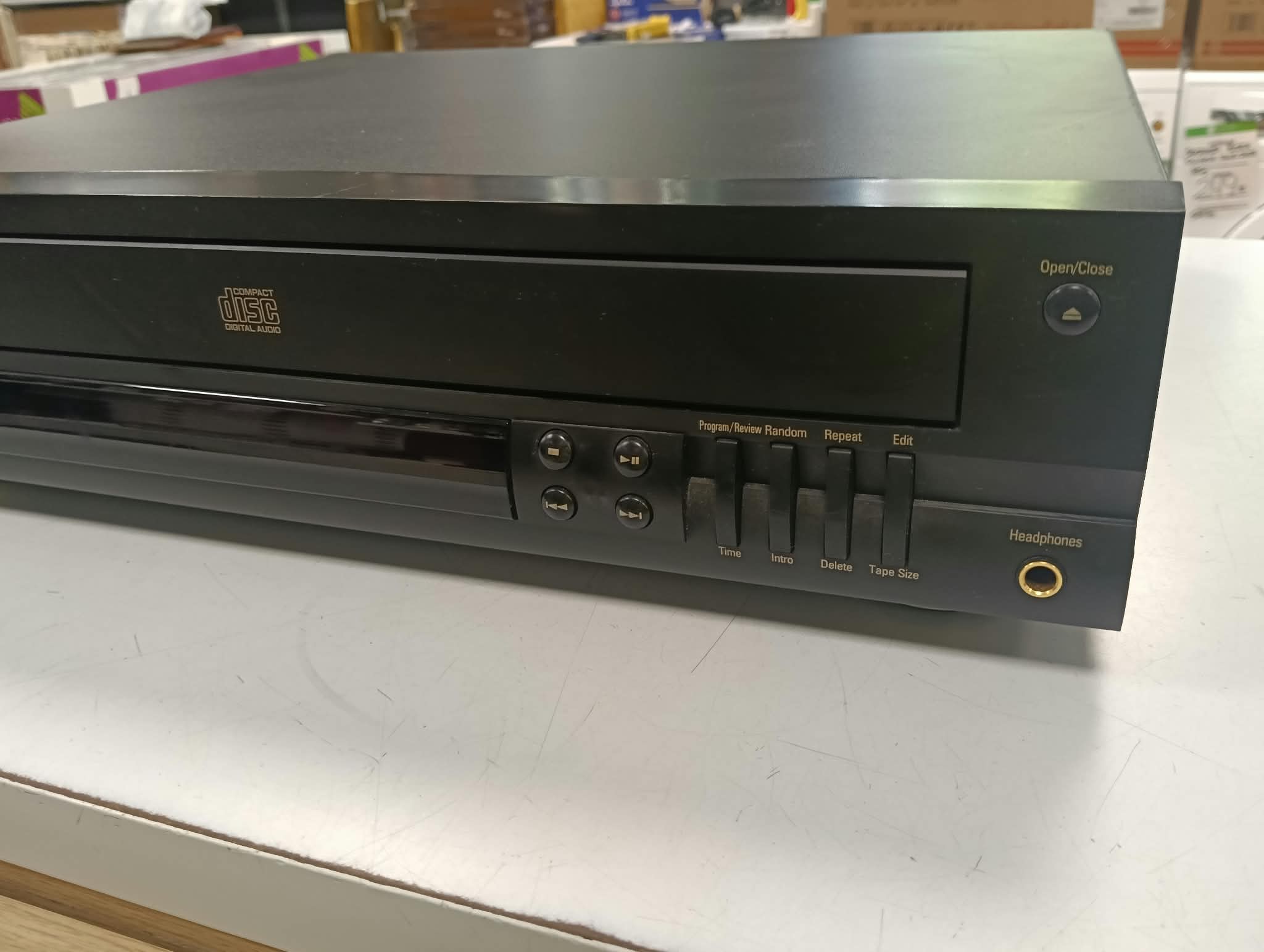 REPRODUCTOR CD HARMAN KARDON FL8300 (SIN MANDO) - Imagen 3