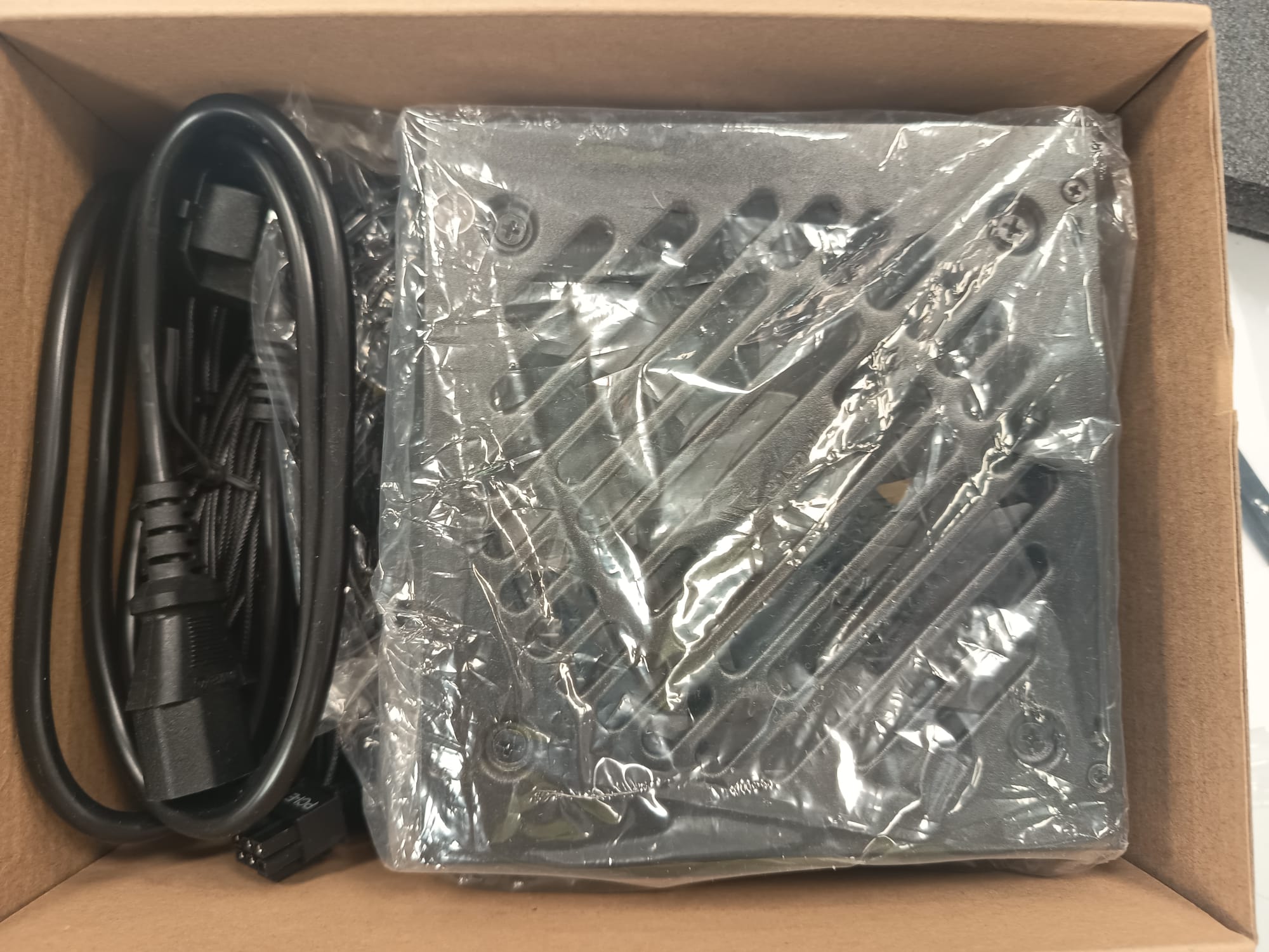 FUENTE DE ALIMENTACION SEASONIC BC-650 - Imagen 3