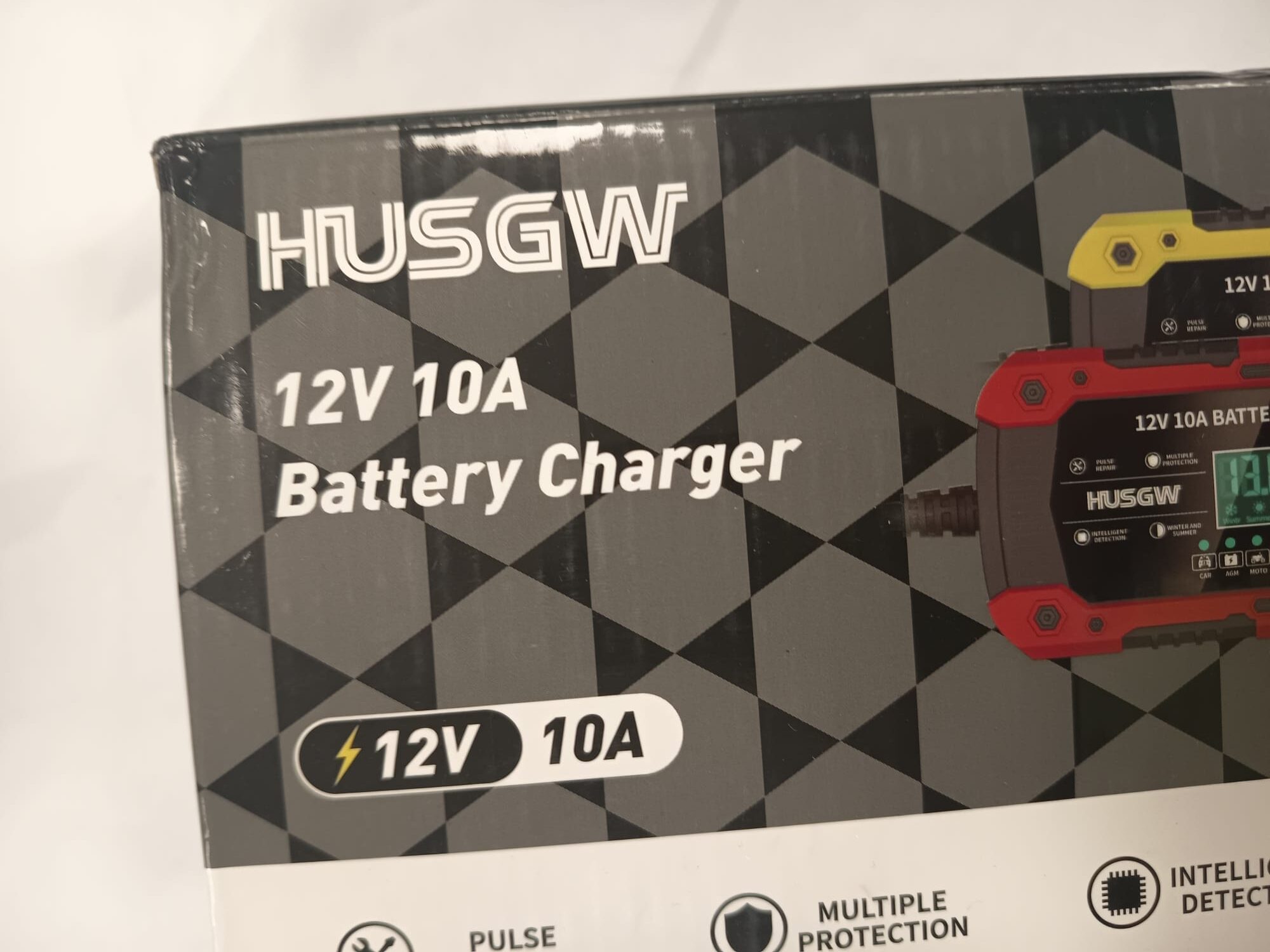 CARGADOR DE BATERIA HUSGW 12V - Imagen 2