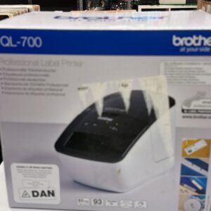 IMPRESORA PEGATINAS BROTHER QL700