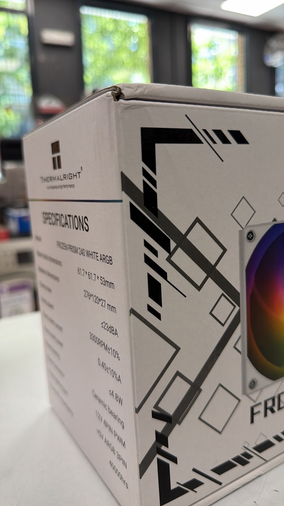 FROZEN PRISM 240 WHITE ARGB INTEL AMD - Imagen 4